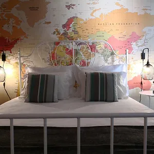 Travellers Pearl By Storytellers Portugal